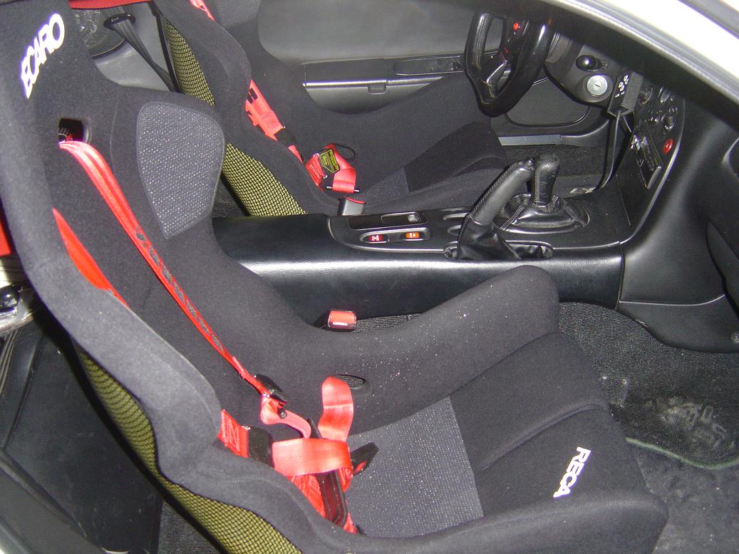 Recaro SPA profi seats installed - RX7Club.com - Mazda RX7 Forum