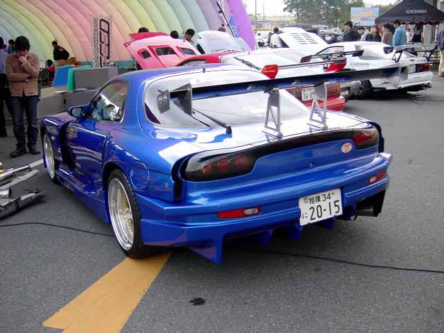 I'm looking for this body kit/fenders for my fc and when I look I only find  FD body kits (I'm fairly new to the car world so I dont know the best